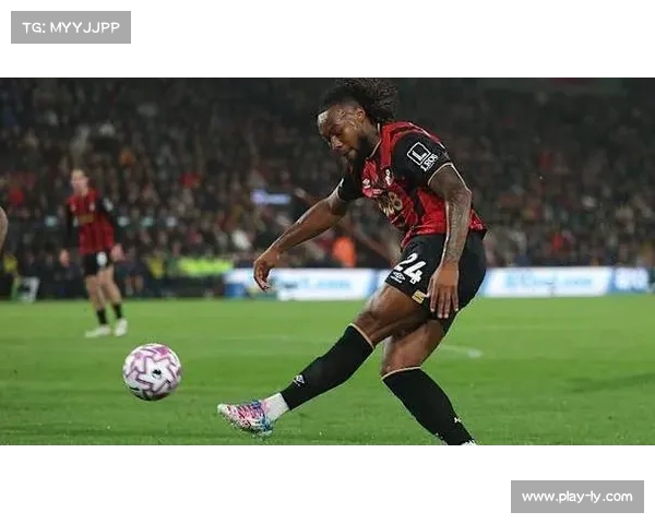 伯恩茅斯1-4布伦特福德，塞梅尼奥造20球难救主